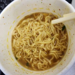 NISSIN 닛신 컵누들  4종 - 씨푸드오리지날, 씨푸드 스파이시, 씨푸드 커리, 씨푸드 XO소스 — 5점을 준 리뷰어가 2022년 11월 올린 사용 사진