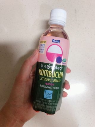 더그레잇티 콤부차 [매일유업] 더그레잇티 44kcal 콤부차 300ml *12개입 (오리지널 6개+베리리치 6개) — 3.5점을 준 리뷰어가 2023년 8월 올린 사용 사진