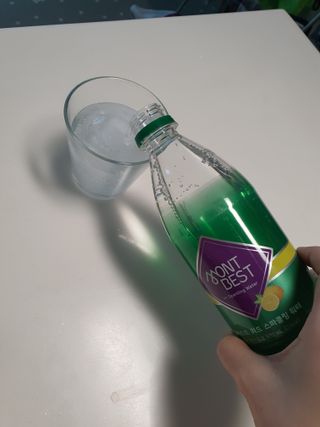 몽베스트 Montbest with Sparkling water Lemon OR Lime 20병(랜덤) — 5점을 준 리뷰어가 2021년 10월 올린 사용 사진