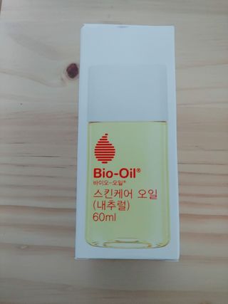 바이오오일 [바이오-오일] 스킨케어 오일 내추럴 60ml — 5점을 준 리뷰어가 2021년 5월 올린 사용 사진
