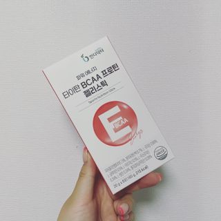 [인디닥터] 타이탄 BCAA 프로틴 젤리스틱 — 5점을 준 리뷰어가 2022년 5월 올린 사용 사진