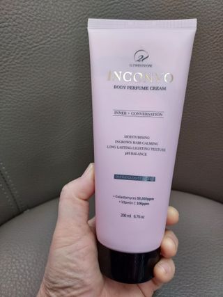 오투에니원 인컨보 바디 퍼퓸 크림 200ml — 5점을 준 리뷰어가 2023년 1월 올린 사용 사진