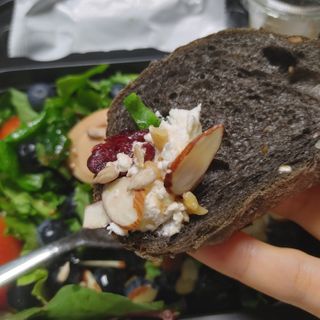 참살이도시락 작심삼일 샐러드도시락 3개 맛보기 새벽배송 또는 택배배송 — 5점을 준 리뷰어가 2021년 7월 올린 사용 사진