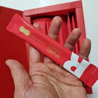 디오르 버닝레드 — 5점을 준 리뷰어가 2021년 12월 올린 사용 사진
