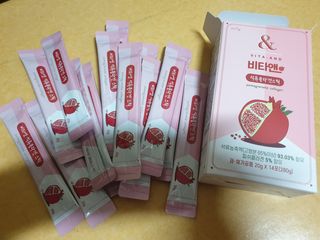 비타앤 석류콜라겐스틱 — 5점을 준 리뷰어가 2021년 5월 올린 사용 사진
