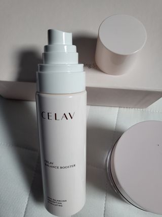 프리마인 바르기만 하면 철벽 스킨케어+24시간 마스크팩 효과. 셀라브 리제너레이팅 시스템 부스터+크림 세트 — 5점을 준 리뷰어가 2023년 7월 올린 사용 사진