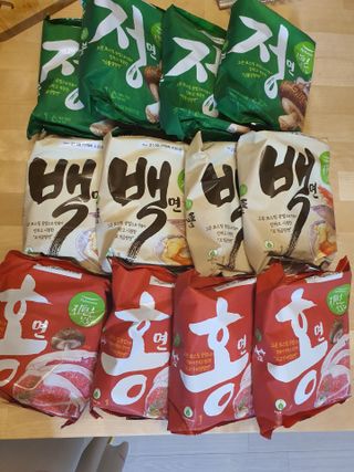 [풀무원] 자연은맛있다 정면, 백면, 홍면  세트 — 5점을 준 리뷰어가 2021년 4월 올린 사용 사진