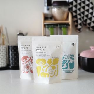 이풀 이로운풀 다시팩 3종세트(담백한맛, 감칠맛, 순한맛) — 5점을 준 리뷰어가 2022년 10월 올린 사용 사진