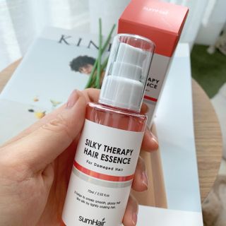 썸헤어 / SUMHAIR 썸헤어 실키 테라피 헤어 에센스 — 5점을 준 리뷰어가 2021년 5월 올린 사용 사진