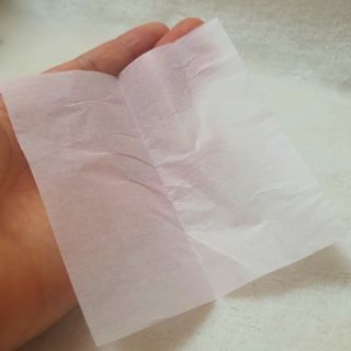 [갸스비] 메이크업은 그대로, 피지만 쏙 - BB킵 오일컨트롤 파우더 페이퍼 — 5점을 준 리뷰어가 2021년 7월 올린 사용 사진