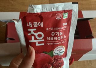 농업회사법인조은 유기농 석류 NFC 착즙주스 70ml 30포 — 5점을 준 리뷰어가 2021년 10월 올린 사용 사진