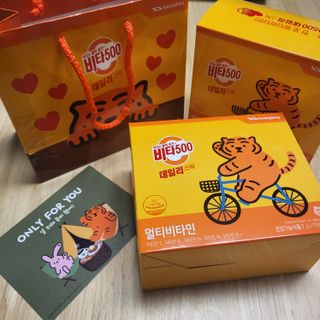 광동제약 [광동] 비타500데일리스틱 70포X2개 + 뚱랑이엽서 + 쇼핑백 증정 — 5점을 준 리뷰어가 2022년 10월 올린 사용 사진