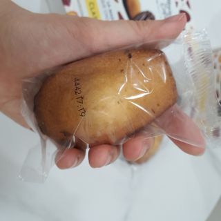 [메종콜리브리] 프랑스 마들렌 메종콜리브리 초콜릿 마들렌 2팩 — 5점을 준 리뷰어가 2022년 2월 올린 사용 사진