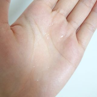 썸헤어 / SUMHAIR 썸헤어 실키 테라피 헤어 에센스 — 5점을 준 리뷰어가 2021년 4월 올린 사용 사진