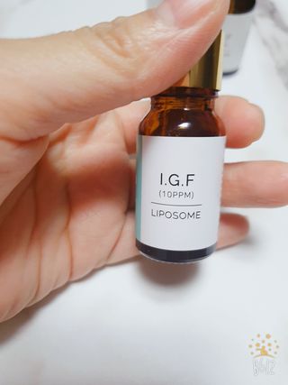 랑팡 EGF+FGF+IGF10ppm 리포좀 앰플 원액 10ml — 5점을 준 리뷰어가 2021년 10월 올린 사용 사진