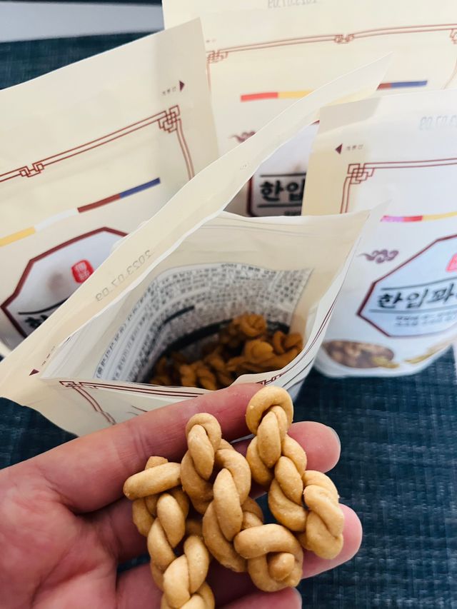한입 꽈배기 리뷰 사진