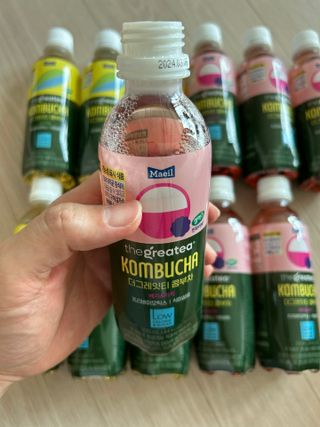 더그레잇티 콤부차 [매일유업] 더그레잇티 44kcal 콤부차 300ml *12개입 (오리지널 6개+베리리치 6개) — 4점을 준 리뷰어가 2023년 7월 올린 사용 사진