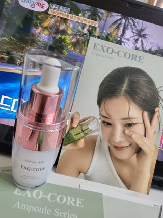 나우 [리브엠] 123억개 엑소좀으로 채운 눈부신 광채, 엑소코어 화이트닝 텐션 앰플 — 5점을 준 리뷰어가 2023년 9월 올린 사용 사진