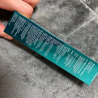 [NEW 탄력유턴 아이크림] AHC 유스 래스팅 리얼 아이크림 포 페이스 — 5점을 준 리뷰어가 2021년 3월 올린 사용 사진