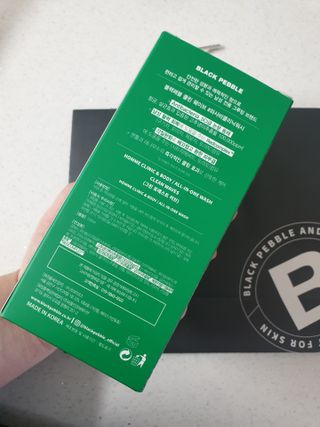 블랙페블 남성청결제 올인원 바디워시 클린 웨이브 — 5점을 준 리뷰어가 2021년 5월 올린 사용 사진