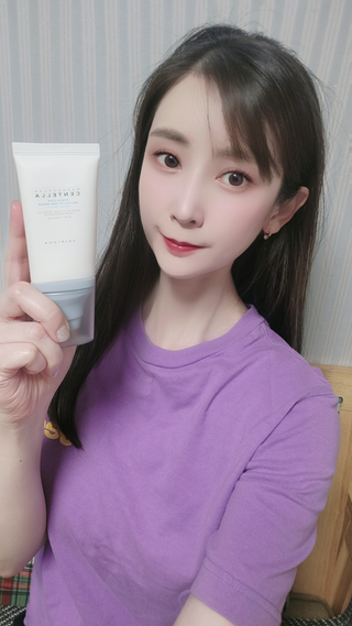 [스킨1004] 마다가스카르 센텔라 히알루-시카 워터핏 선세럼 50ml — 5점을 준 리뷰어가 2024년 5월 올린 사용 사진