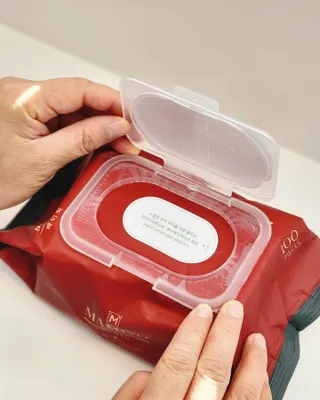 마미요 대용량 플레인 아기물티슈 베이직 캡형 100매 * 10개 — 5점을 준 리뷰어가 2022년 12월 올린 사용 사진