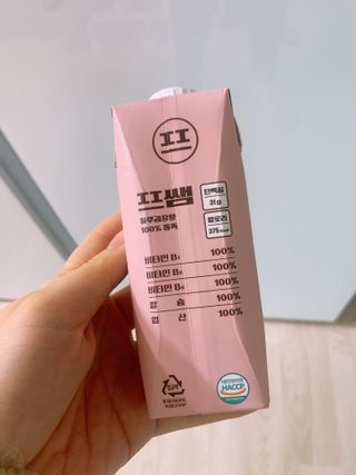 파워풀엑스 [프쌤] 더 맛있고 강력해진 고단백 음료 3종 (초코맛,딸기맛,커피맛) — 5점을 준 리뷰어가 2023년 1월 올린 사용 사진