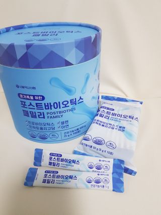서울약사신협_포스트바이오틱스패밀리_5g x 100포 — 5점을 준 리뷰어가 2021년 3월 올린 사용 사진