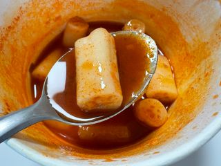 프리 [요리궁리] 타입 B (매콤,치즈,매콤까르보) 꽃떡볶이 6개입 세트 — 5점을 준 리뷰어가 2025년 2월 올린 사용 사진