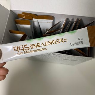 닥터s 멀티포스트바이오틱스 — 5점을 준 리뷰어가 2021년 3월 올린 사용 사진