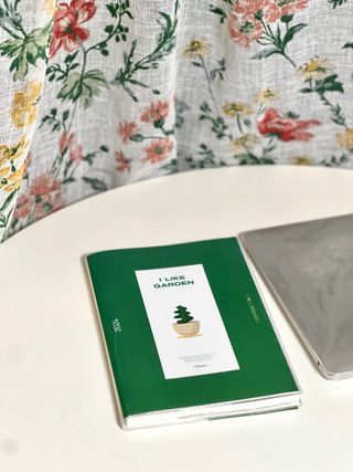 리훈 2024다이어리 아이라이크 모눈다이어리 — 5점을 준 리뷰어가 2023년 9월 올린 사용 사진