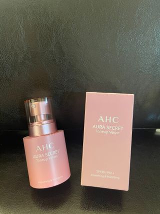 AHC 아우라 시크릿 톤업 벨벳 — 5점을 준 리뷰어가 2021년 4월 올린 사용 사진