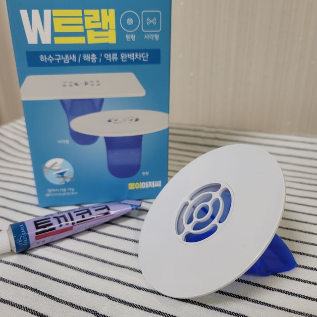 원탑트랩 3초설치 얹기만하면되는 화장실냄새제거 아이디어트랩 리뷰 사진