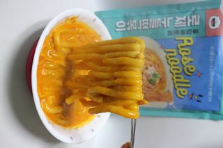 [푸딩팩토리] 로제누들떡볶이 500g / 까르보나라크림누들떡볶이 500g — 5점을 준 리뷰어가 2022년 8월 올린 사용 사진