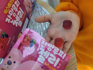 [팔도] 잔망루피젤리 믹스베리맛 42g 8개 — 5점을 준 리뷰어가 2022년 2월 올린 사용 사진