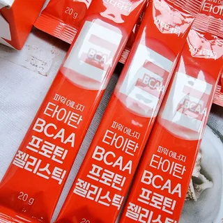 [인디닥터] 타이탄 BCAA 프로틴 젤리스틱 — 5점을 준 리뷰어가 2022년 4월 올린 사용 사진