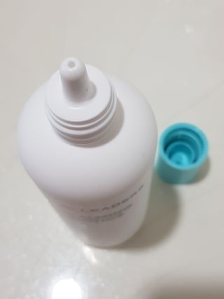 리더스코스메틱 리더스 카밍 바이오틱스 에센스 워터 — 5점을 준 리뷰어가 2022년 5월 올린 사용 사진