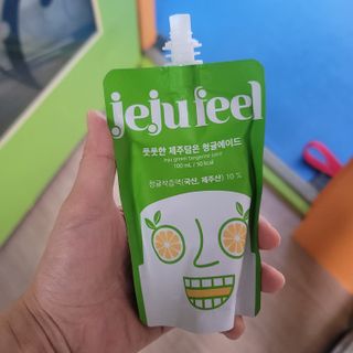 JEJUFEEL 풋풋한 제주담은 청귤에이드 — 3.5점을 준 리뷰어가 2022년 9월 올린 사용 사진