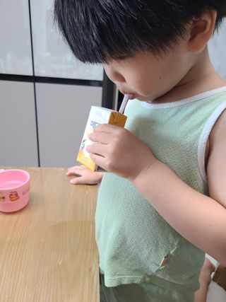 메디웰 페디아드링크 미니 바나나맛 — 4점을 준 리뷰어가 2022년 8월 올린 사용 사진