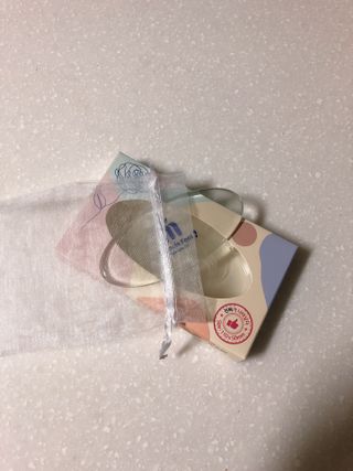 미라클풋 유리발각질제거기 물없이 쓱싹쓱싹 몇번만에 발각질 완벽제거 — 5점을 준 리뷰어가 2021년 9월 올린 사용 사진