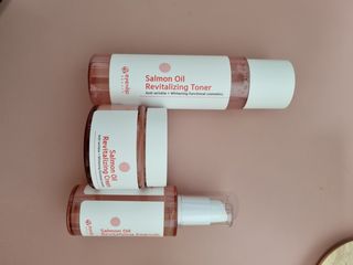 아이앤립 / EYENLIP 아이앤립 연어오일 리바이탈라이징 토너+앰플+크림 3종 세트 — 5점을 준 리뷰어가 2021년 4월 올린 사용 사진