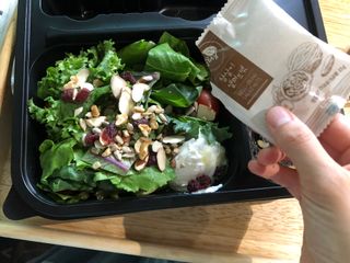 참살이도시락 작심삼일 샐러드도시락 3개 맛보기 새벽배송 또는 택배배송 — 3.5점을 준 리뷰어가 2021년 8월 올린 사용 사진