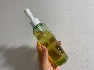 스킨큐어 산다화 순한 클렌징 동백 오일 200ml — 4.5점을 준 리뷰어가 2023년 3월 올린 사용 사진