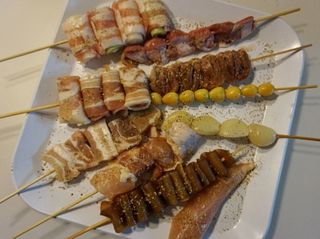 [다물꼬치] 모듬꼬치 10개 +데리야끼소스120g+매운고추소스120g — 5점을 준 리뷰어가 2021년 10월 올린 사용 사진