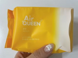 에어퀸 뉴브레스 유기농 생리대 4종 (팬티라이너 20P + 중형 10P + 대형 10P + 오버나이트 8P)_체험단 2차 — 5점을 준 리뷰어가 2024년 11월 올린 사용 사진