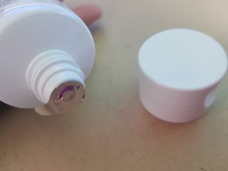 더마포레스트 모이스처라이징 아쿠아크림 / 수분크림 히알루론산 펩타이드 보습 미백 주름개선 — 5점을 준 리뷰어가 2021년 6월 올린 사용 사진