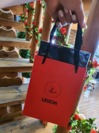 LEIICHI 르이치 르이치 오드뚜왈렛 섬유향수 시그니처 데일리 세트 — 5점을 준 리뷰어가 2021년 8월 올린 사용 사진
