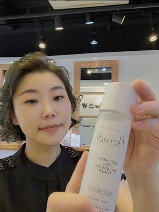 플레라디 에델바이스 오일 밸런싱 토너 — 5점을 준 리뷰어가 2021년 7월 올린 사용 사진