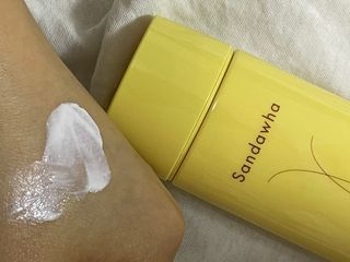 스킨큐어 산다화 유기농 레몬썬크림 — 5점을 준 리뷰어가 2022년 4월 올린 사용 사진