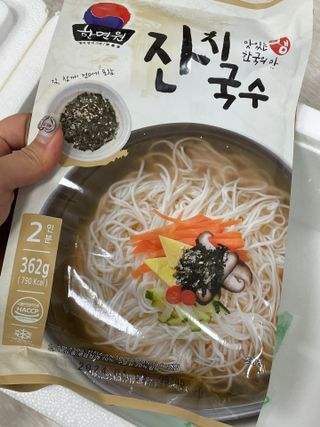 [한면원] 잔치국수 2인분 — 4점을 준 리뷰어가 2023년 3월 올린 사용 사진